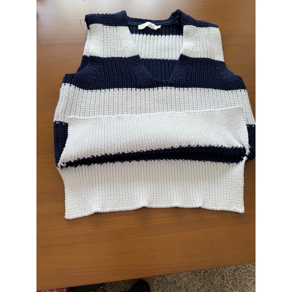 Beige Botany Striped Sweater Vest Preppy Coastal Chic Blue White Sleeveless‎ Top - Picture 3 of 5